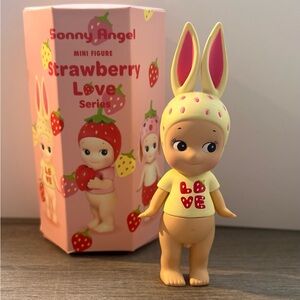Sonny Angel Strawberry Love Series - Rabbit Authentic